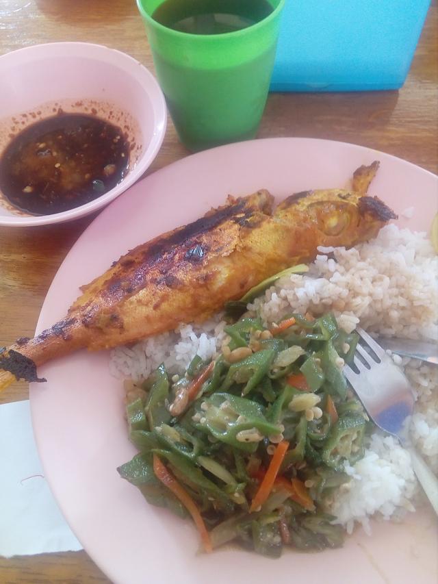 Photo of Restoran Ikan Bakar Pak Lang - Kota Kinabalu, Sabah, Malaysia