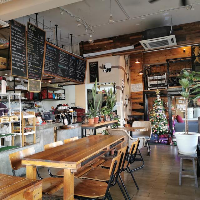 Photo of Breadboss Bakery Cafe - Kota Kinabalu, Sabah, Malaysia