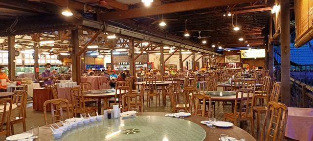Photo of Kampung Nelayan Floating Seafood Market Restaurant - Kota Kinabalu, Sabah, Malaysia