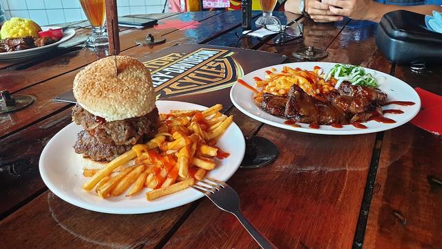 Photo of Bell's Burger KK - Kota Kinabalu, Sabah, Malaysia