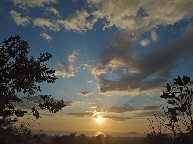 Photo of Bukit Kopungit trail start - Kota Kinabalu, Sabah, Malaysia