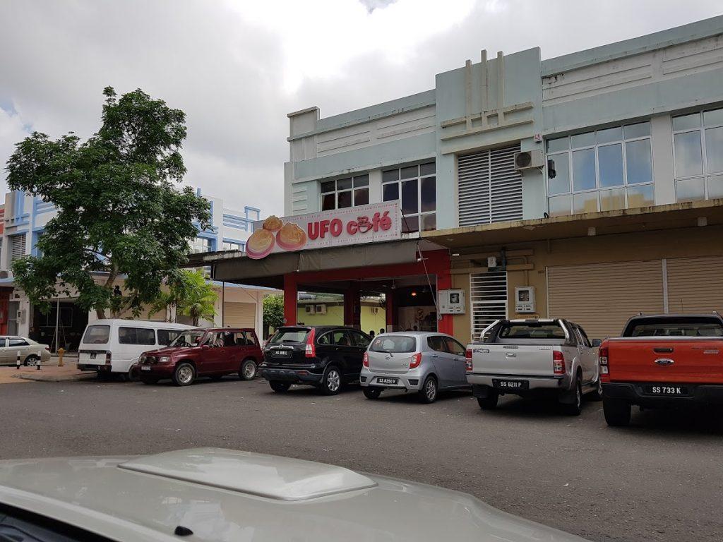 Background Blur Cover