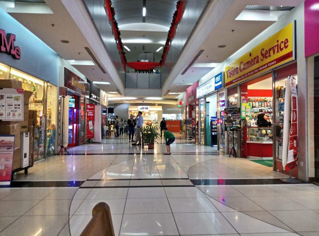 Photo of City Mall Shopping Center - Kota Kinabalu, Sabah, Malaysia background
