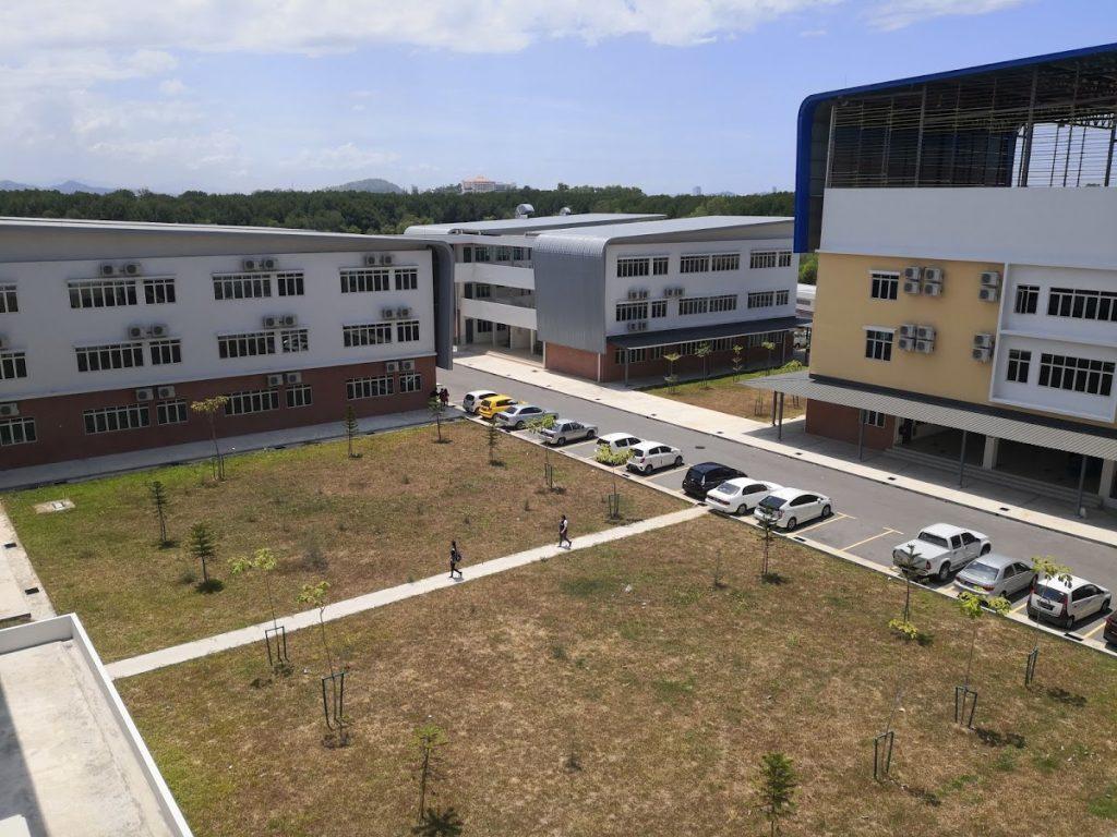 Photo of Tunku Abdul Rahman University College - Kota Kinabalu, Sabah, Malaysia background