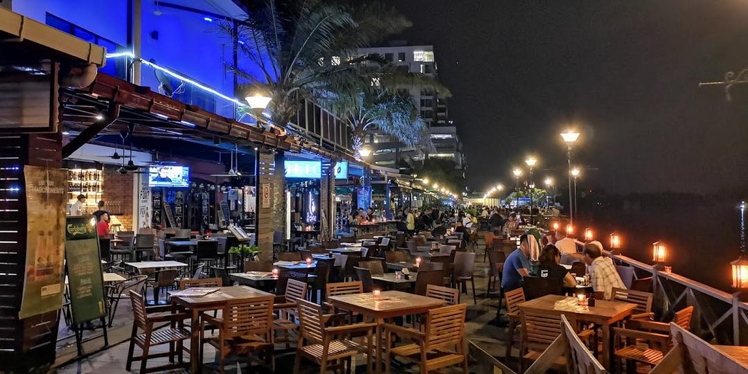 Photo of iPong KK Waterfront - Kota Kinabalu, Sabah, Malaysia