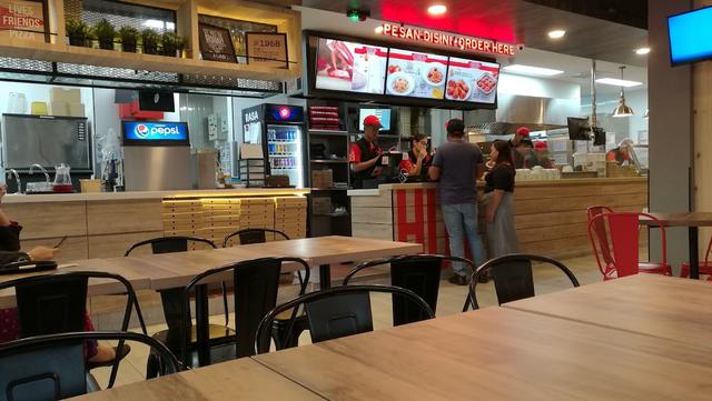Photo of Pizza Hut Restaurant Pavillion Bundusan, Sabah. - Kota Kinabalu, Sabah, Malaysia