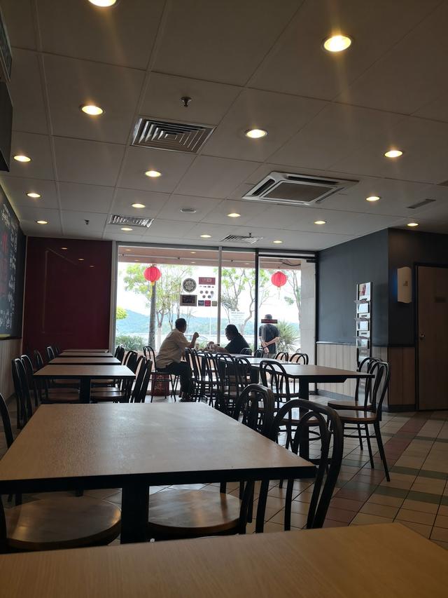 KFC Wisma Merdeka - Reviewbah