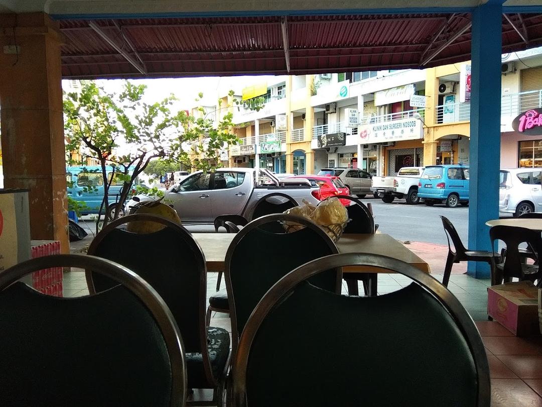 Photo of Mahathir Curry House - Kota Kinabalu, Sabah, Malaysia