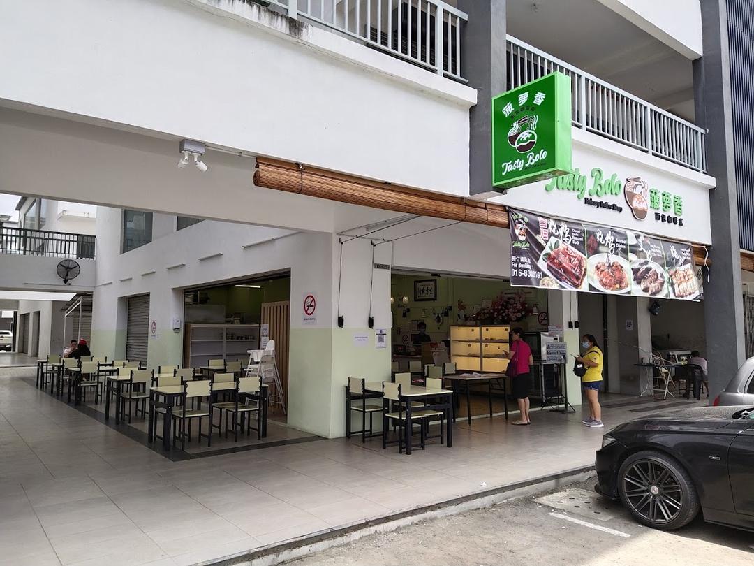 Photo of Tasty Bolo Bakery Coffee Shop 菠萝香面包店 - Kota Kinabalu, Sabah, Malaysia
