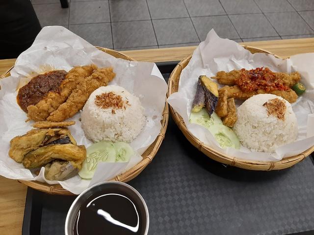 Photo of Pak Zo Nasi Ayam Geprek - Kota Kinabalu, Sabah, Malaysia