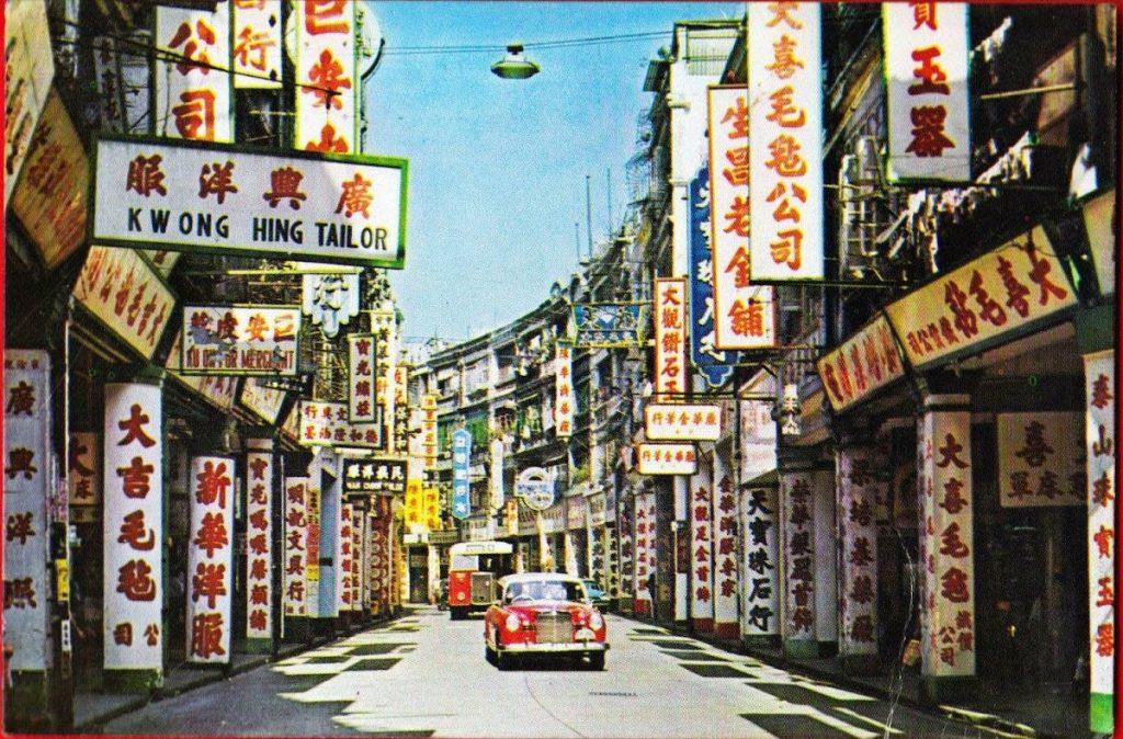 Photo of 亚燕 AH YEN SANDAKAN TRADITIONAL FRIED PORK KUEY TEOW (SINCE 1940) SURIA - Kota Kinabalu, Sabah, Malaysia background