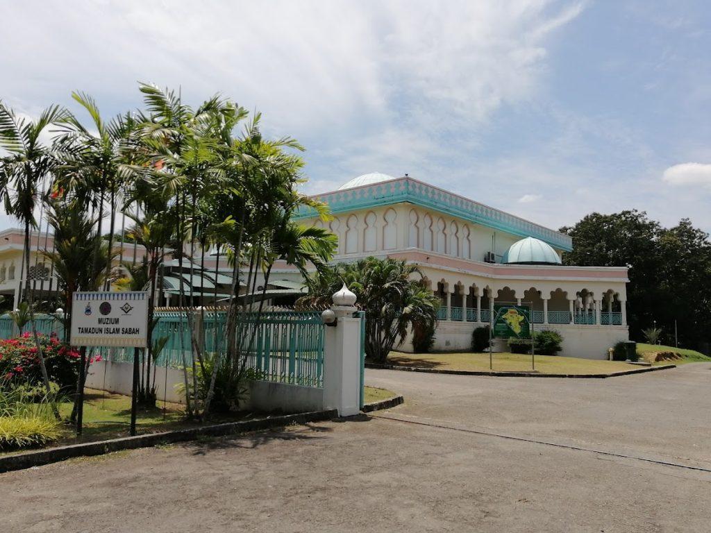Photo of Sabah Islamic Civilization Museum - Kota Kinabalu, Sabah, Malaysia background