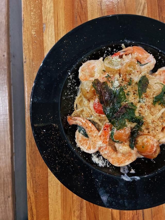 Photo of Happy Place Restaurant & Bar - Kota Kinabalu, Sabah, Malaysia