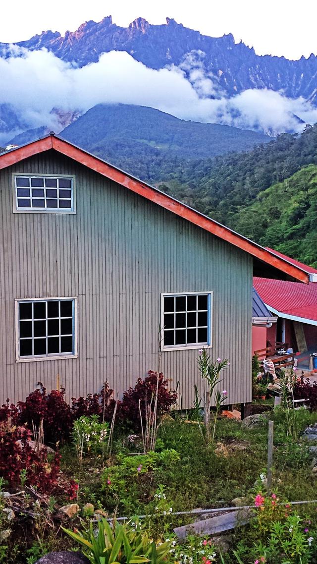 Photo of Anjung Rehat Jamsari - Kundasang, Sabah, Malaysia