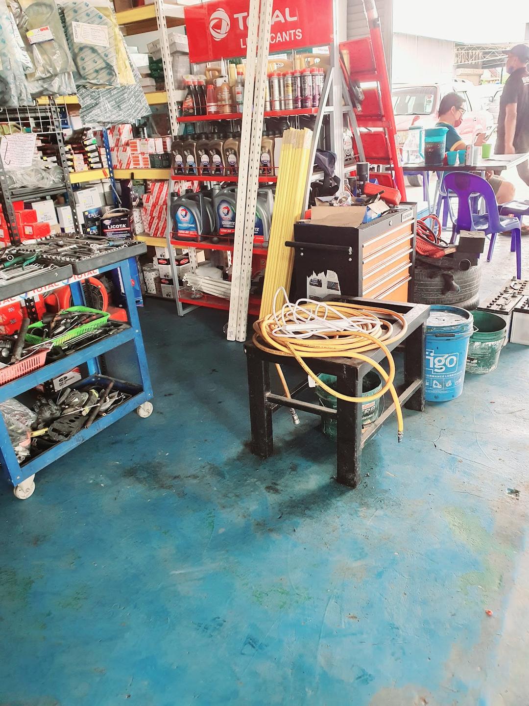 Photo of LEE CHAI AUTO SERVICE CENTER, KG.DUNGUN, TUARAN - Tuaran, Sabah, Malaysia
