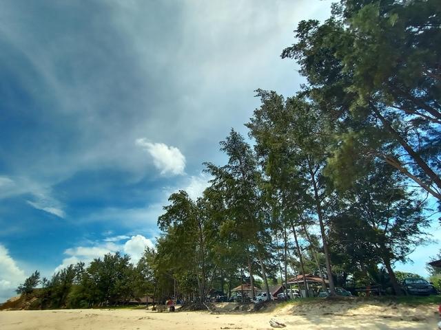 Photo of Tindakon Dazang Beach - Kudat, Sabah, Malaysia