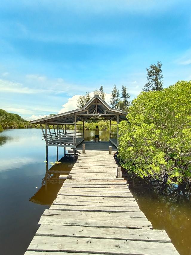 Photo of Tindakon Dazang Beach - Kudat, Sabah, Malaysia