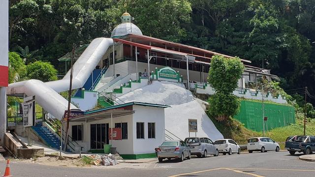 Photo of Masjid Jamik As Sheikh Hasabollah At-Tohiri, Sandakan, Sabah. - Sandakan, Sabah, Malaysia