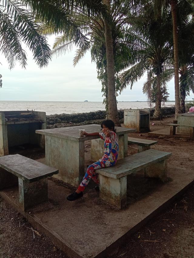 Photo of Pantai Dandulit 黑沙滩 - Sandakan, Sabah, Malaysia