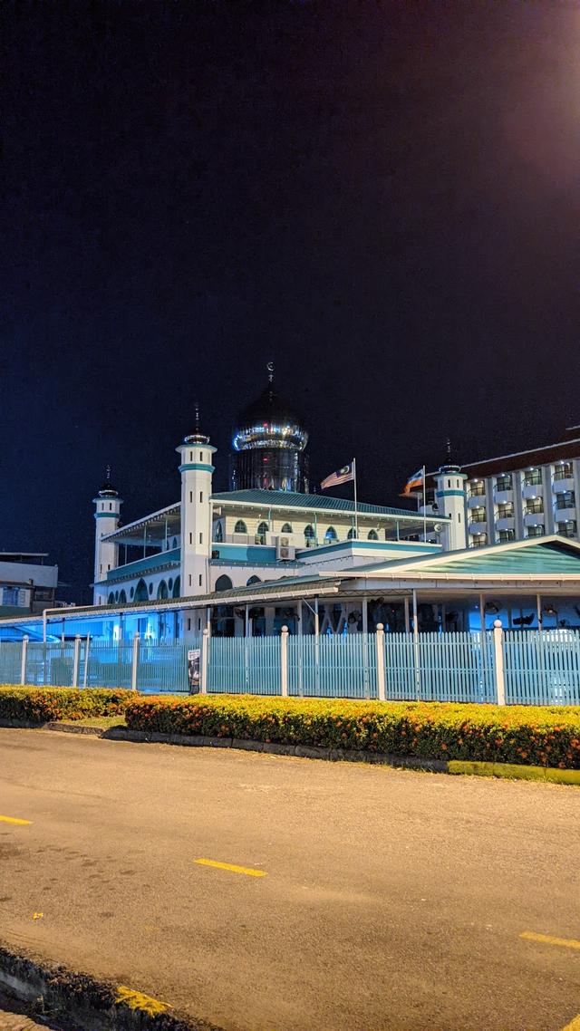 Photo of Masjid Bandar Tawau (Lama), Tawau, Sabah. - Tawau, Sabah, Malaysia