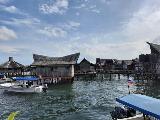 Photo of Anjung D’Samudera Cafe - Seafood Restaurant - Semporna, Sabah, Malaysia