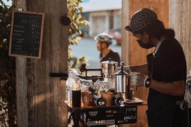 Photo of Kopi senja dan kamu (cafe street cyclist) - Tawau, Sabah, Malaysia