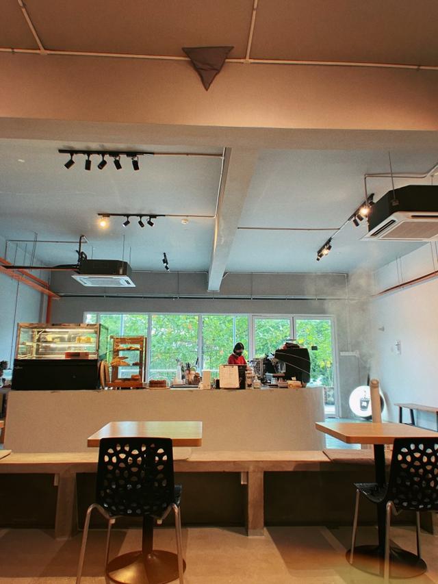 Photo of Lumière Coffee Space by Crack Inc. Coffee Roasters - Kota Kinabalu, Sabah, Malaysia