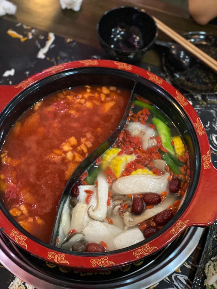 Photo of 一品天下.野生菌养生汤锅 (Yi Pin Tian Xia) - Kota Kinabalu, Sabah, Malaysia