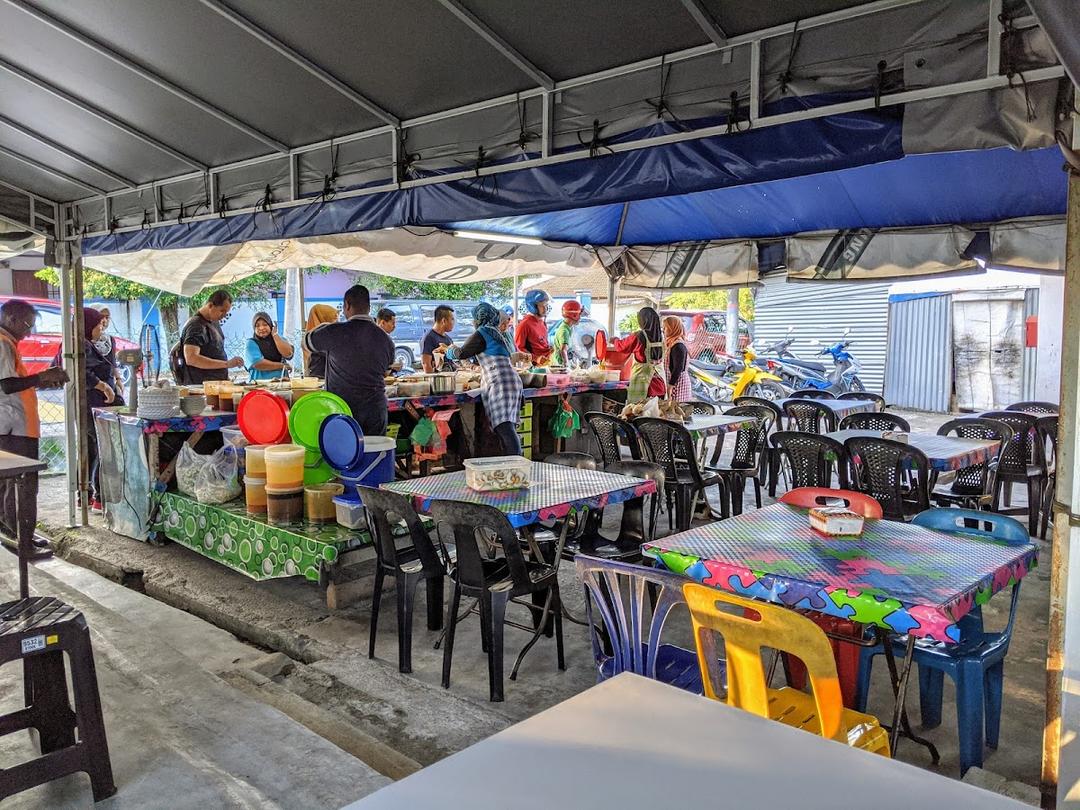 Photo of Gerai Kak Yah (Nasi Kerabu) - Lahad Datu, Sabah, Malaysia