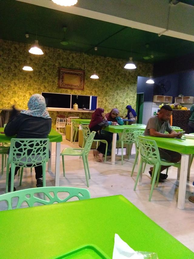 Photo of Mama Win Cafe - Lahad Datu, Sabah, Malaysia