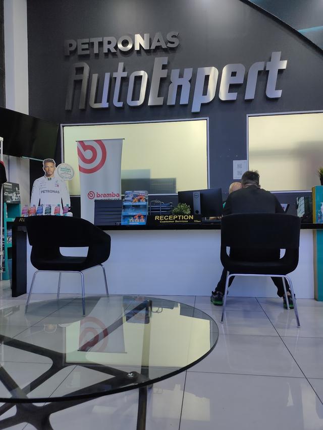 Photo of PETRONAS AutoExpert @ Autohaus KL (Shah Alam) - Shah Alam, Selangor, Malaysia