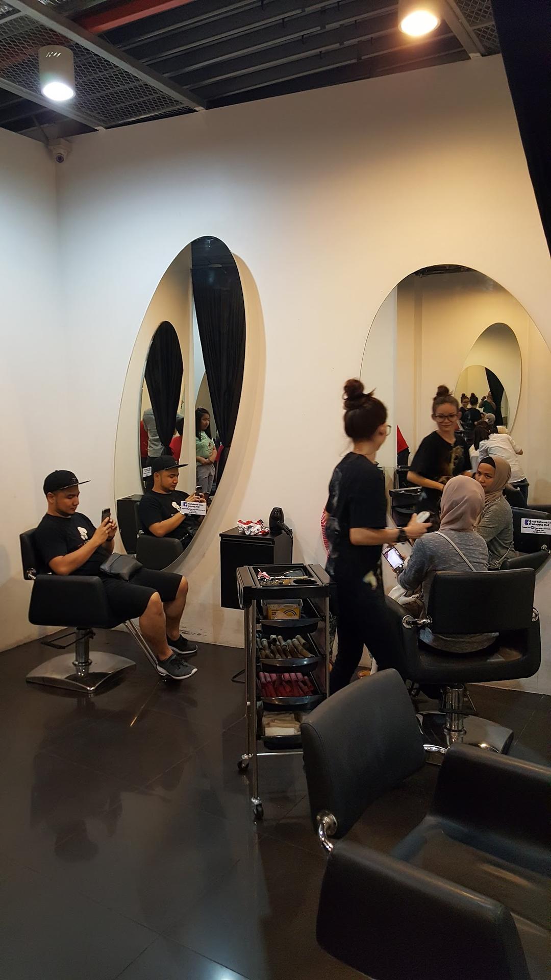 Photo of Hair Reforme Salon Selayang Mall - Kuala Lumpur, Kuala lumpur, Malaysia