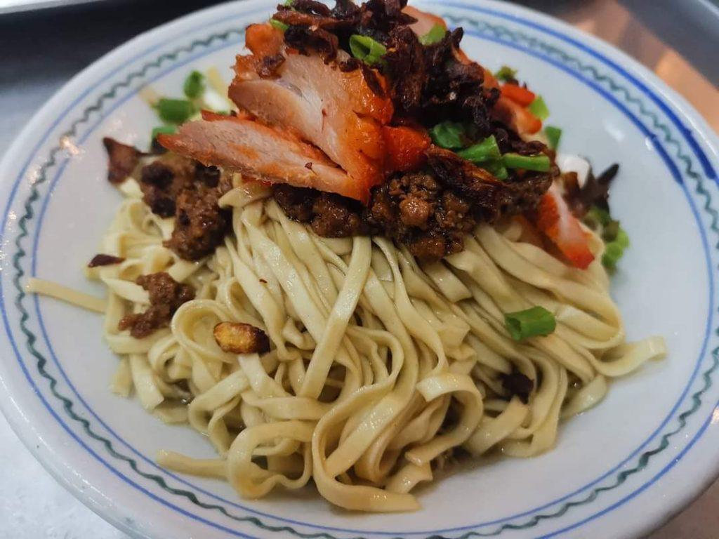 Photo of Auntie Jun’s Marudi Mee Kolo 阿Jun姨马鲁帝干捞面 - Kota Kinabalu, Sabah, Malaysia background