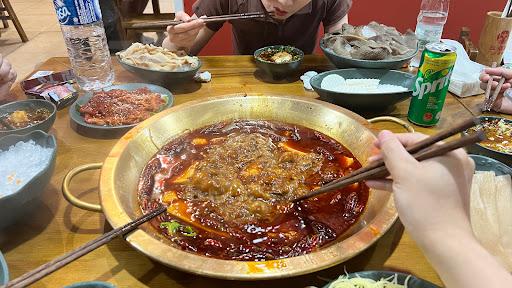 Photo of Hong Ding Ji Steamboat Restaurant 红鼎记老火锅 - Kota Kinabalu, Sabah, Malaysia