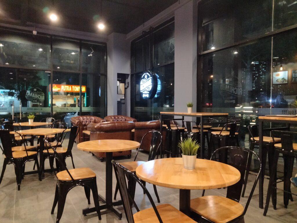 Photo of Richiamo Coffee Alamesra - Kota Kinabalu, Sabah, Malaysia background