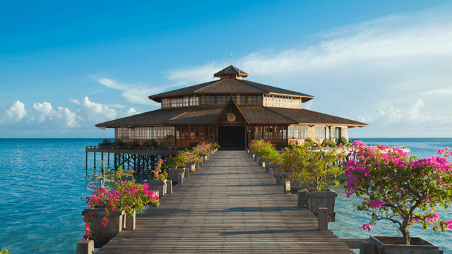 Your Ultimate Diving Getaway: Discover the Paradise of Lankayan Island Dive Resort