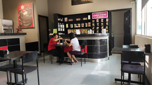 Photo of Santola Bar - Kota Kinabalu, Sabah, Malaysia