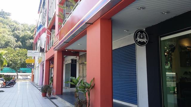 Photo of HiT Barbershop Kota Kinabalu - Kota Kinabalu, Sabah, Malaysia