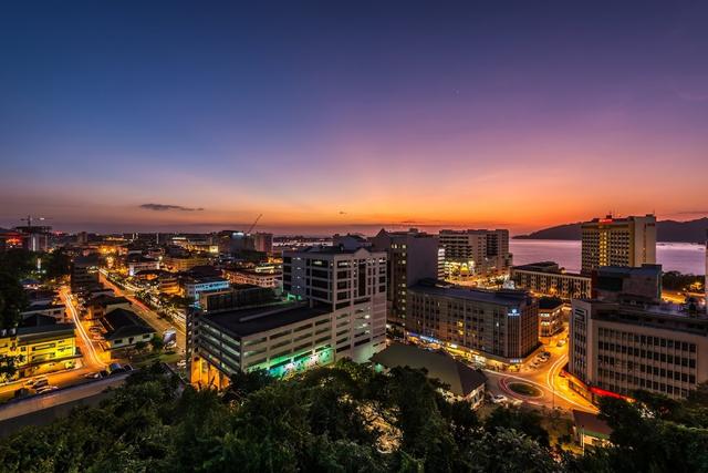 Photo of Holiday Inn Express Kota Kinabalu City Centre, an IHG Hotel - Kota Kinabalu, Sabah, Malaysia