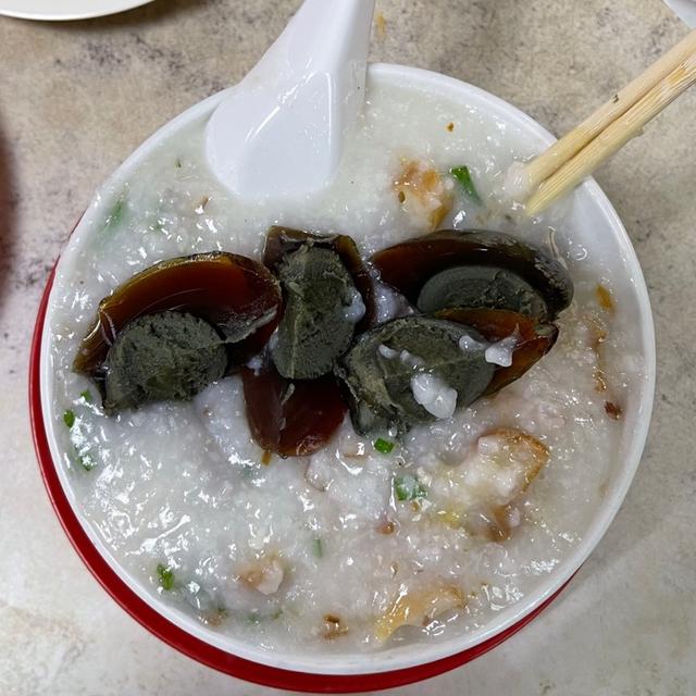 Photo of 百家乐香港粥 Pak Ka Lok Food Park - Kota Kinabalu, Sabah, Malaysia