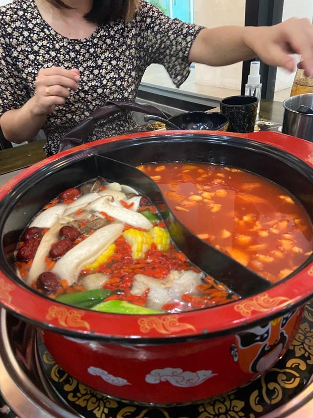 Photo of ไธๅๅคฉไธ.้็่ๅ
ป็ๆฑค้
 (Yi Pin Tian Xia) - Kota Kinabalu, Sabah, Malaysia