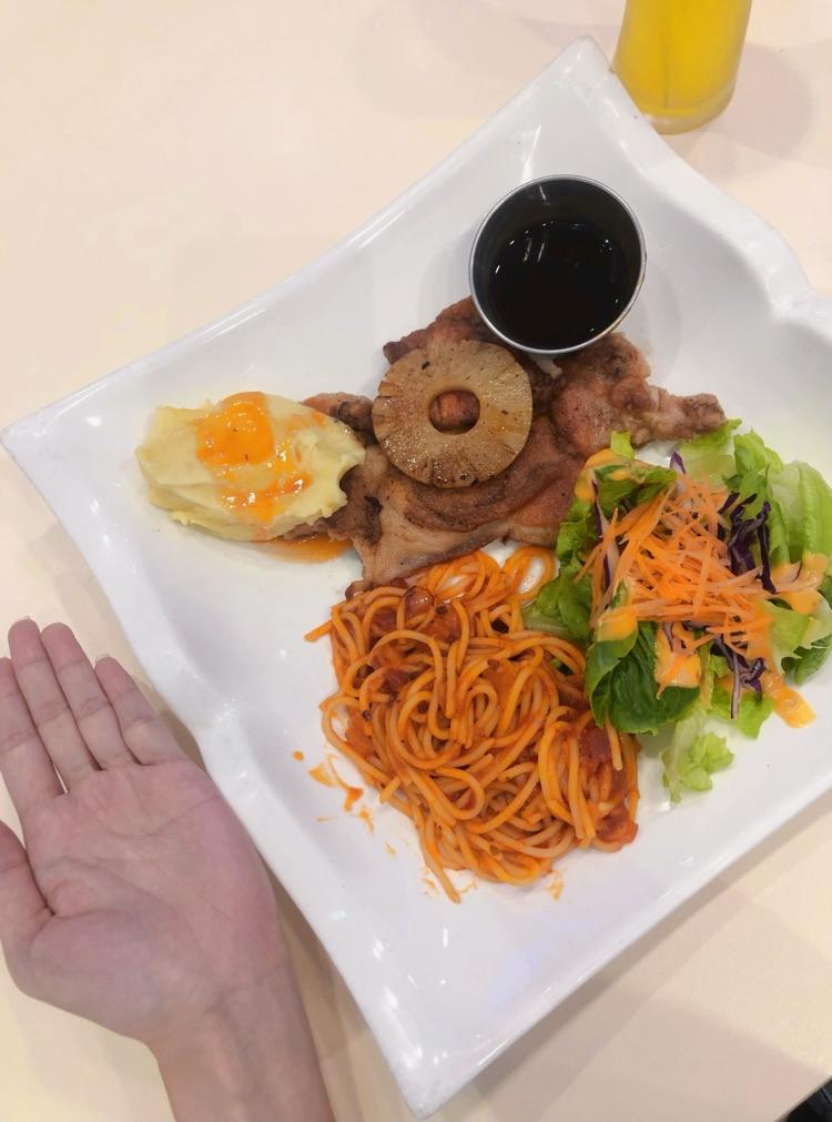 Photo of Check-In In Flight Dining - Kota Kinabalu, Sabah, Malaysia