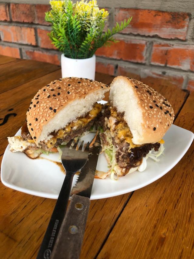 Photo of Bell's Burger KK - Kota Kinabalu, Sabah, Malaysia