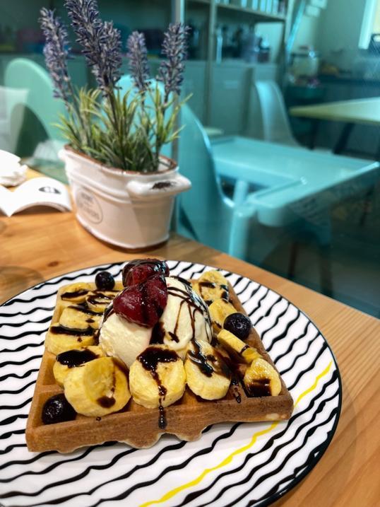 Photo of Hoola Hoop Cafe - Kota Kinabalu, Sabah, Malaysia