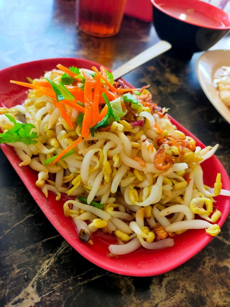 Photo of Malacca Hainanese Chicken Rice - Kota Kinabalu, Sabah, Malaysia