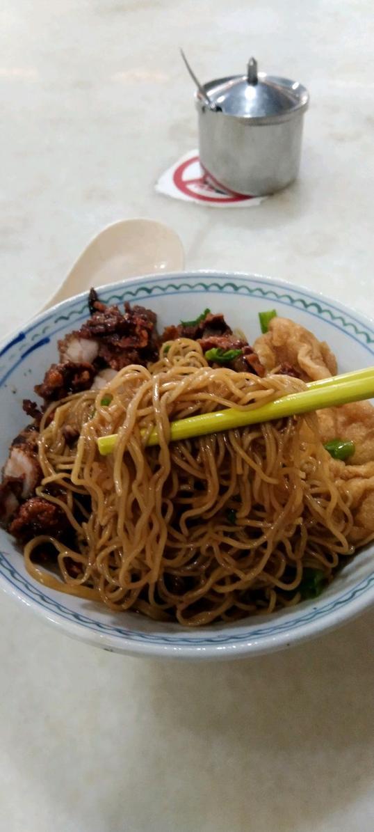 Photo of Sandakan Tasty Zha Yuk Kuey Teow 好味山打根炸肉粉仔 - Kota Kinabalu, Sabah, Malaysia