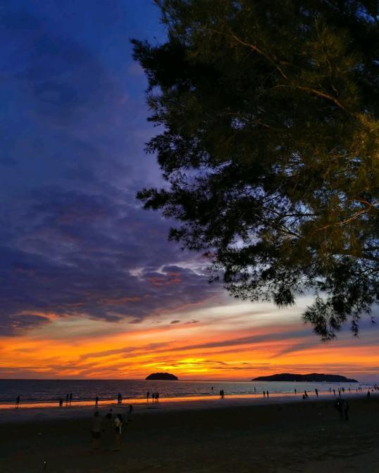 Photo of ZING sunset bar - Kota Kinabalu, Sabah, Malaysia