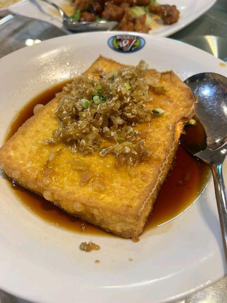 Photo of Ewest 永乐酒楼 - Kota Kinabalu, Sabah, Malaysia