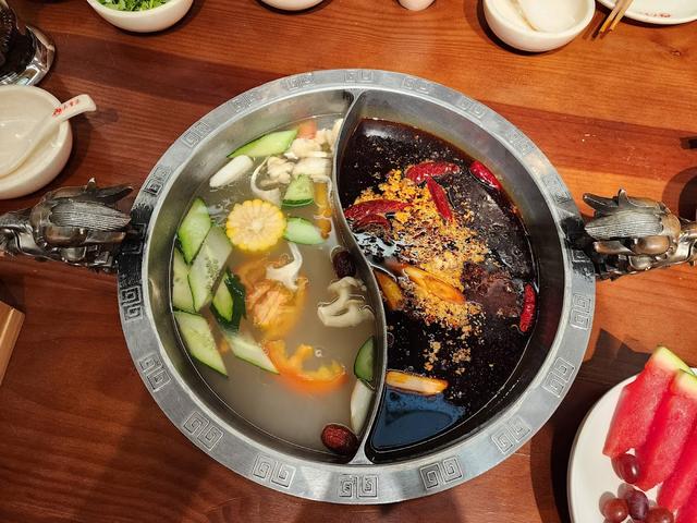 Photo of 大重庆火锅 Da Chong Qing Steamboat Restaurant @ Kuchai Lama - Kuala Lumpur, Kuala lumpur, Malaysia