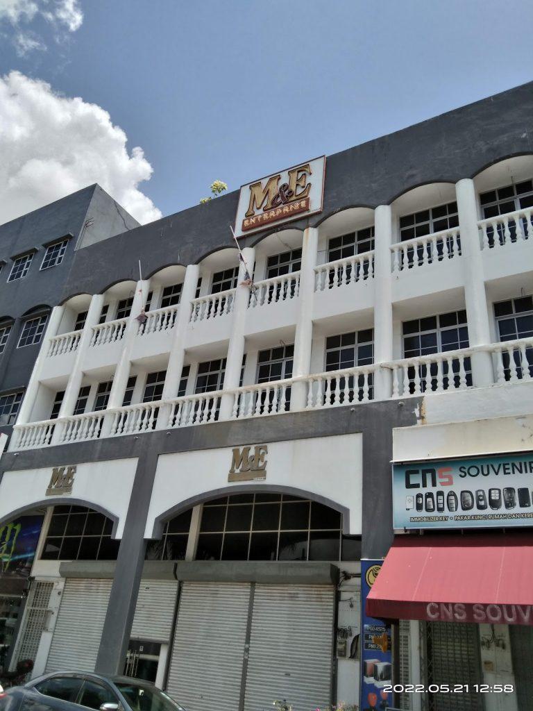 Background Blur Cover